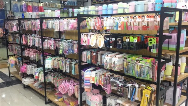 日用品批发厂家-义乌四鼎 轻松创业的首选伙伴